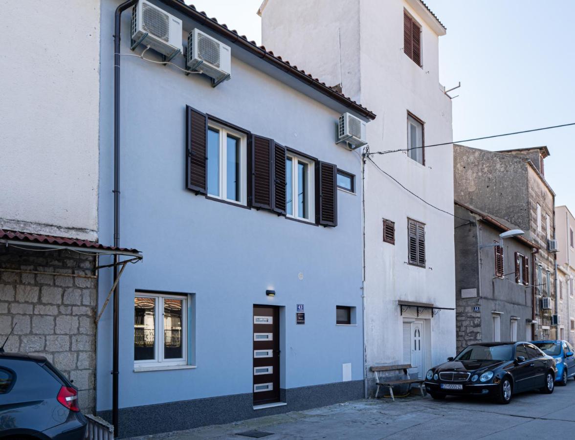 Ferienwohnung Su Casa - At Kastela Oldtown Exterior foto